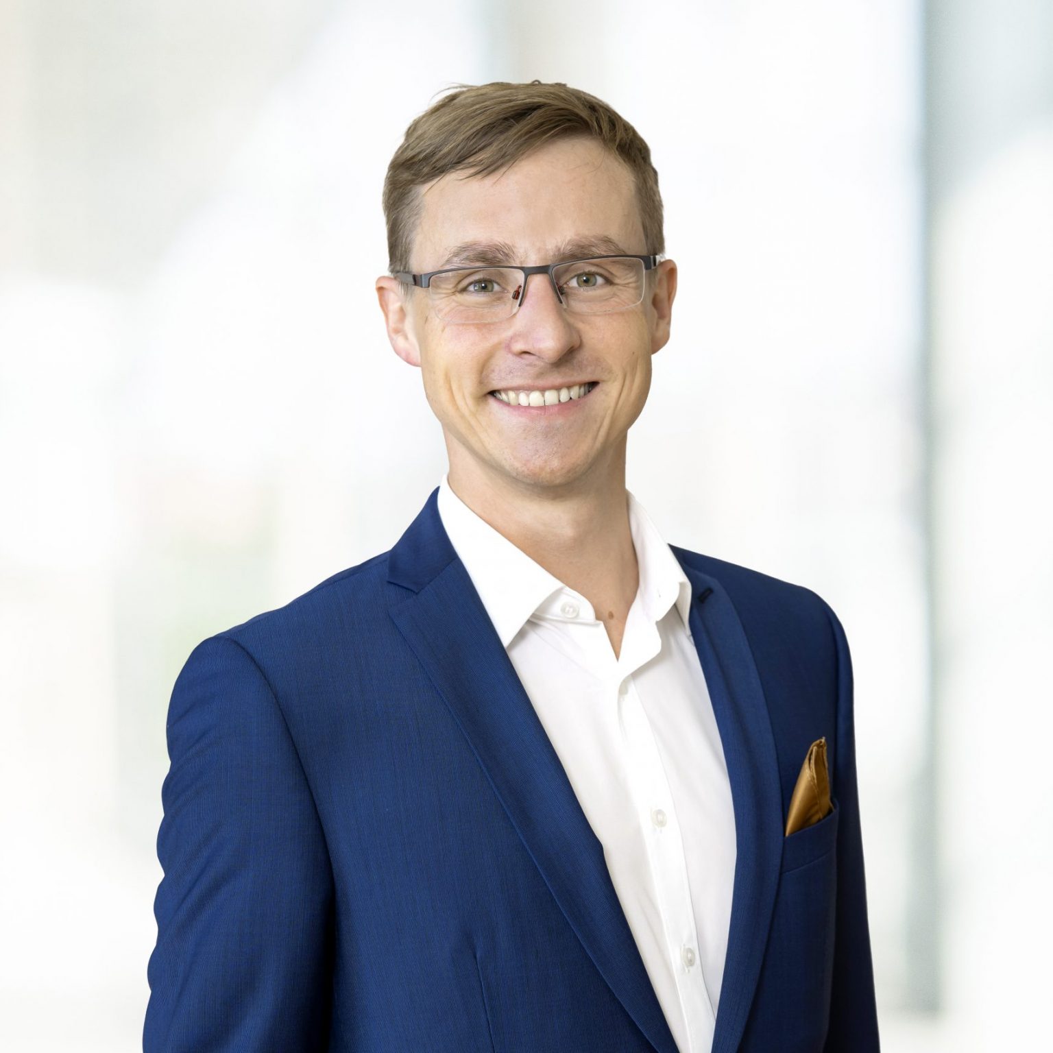 AISC AI Service Center hessian.AI